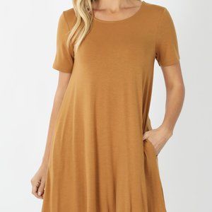 50. SHORT SLEEVE ROUND NECK TOP WITH POCKETS